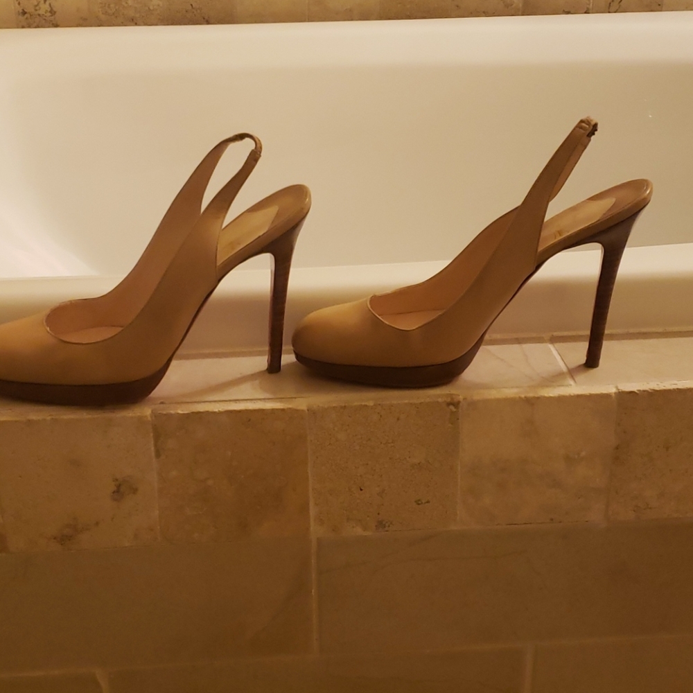 COPY - Christian Louboutin 👠 heels 9.5